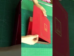 Boîte à bouteilles en carton personnalisée avec timbre à chaud en or