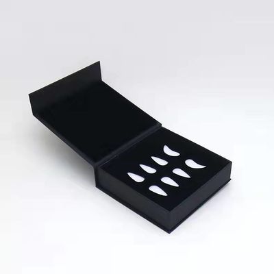 qualité  Embossing Cosmetic Packaging Box For Luxury Press On Nails usine